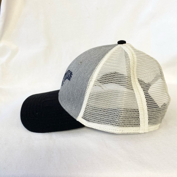 The North Face brand baseball cap adjustable gray and white with eagle snap back - Picture 2 of 7
